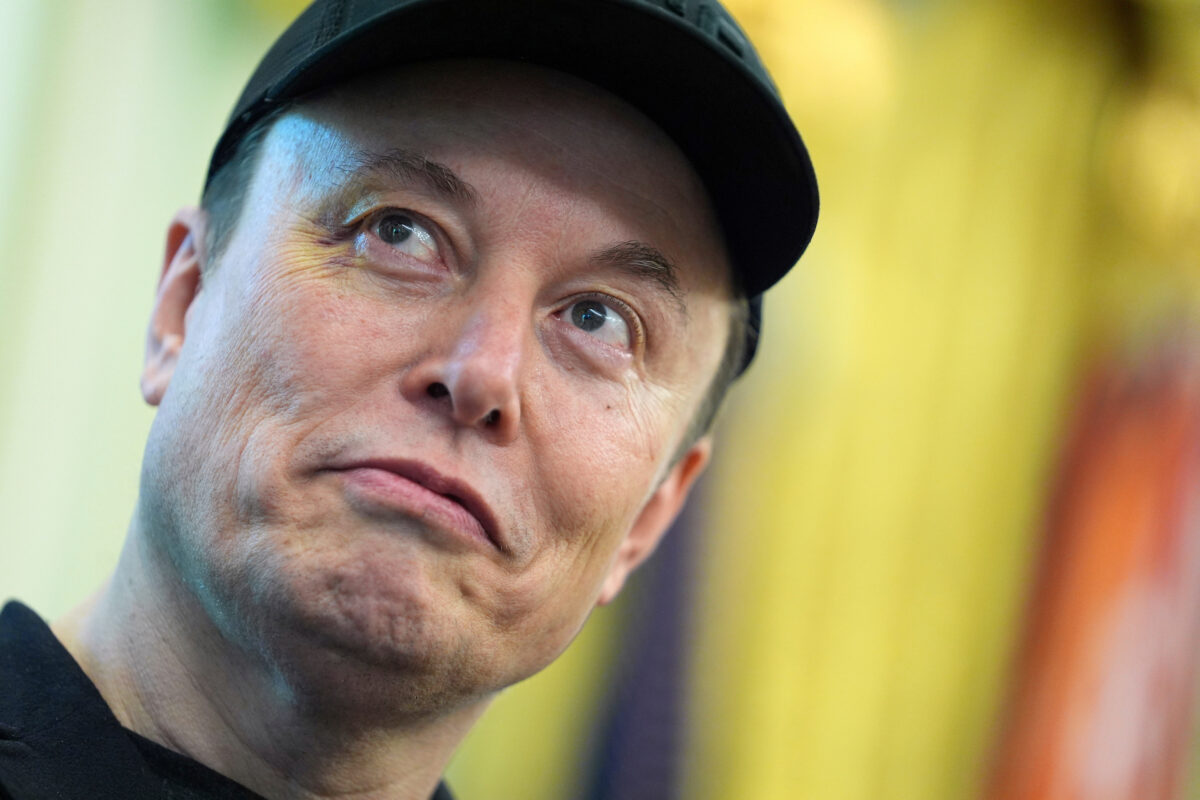AI, Musk: ‘A future of abundance, we have entered technological singularity’