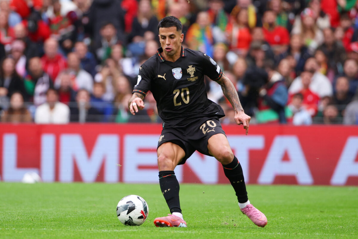 Football, Deco: ‘Cancelo will soon arrive at Barcelona’