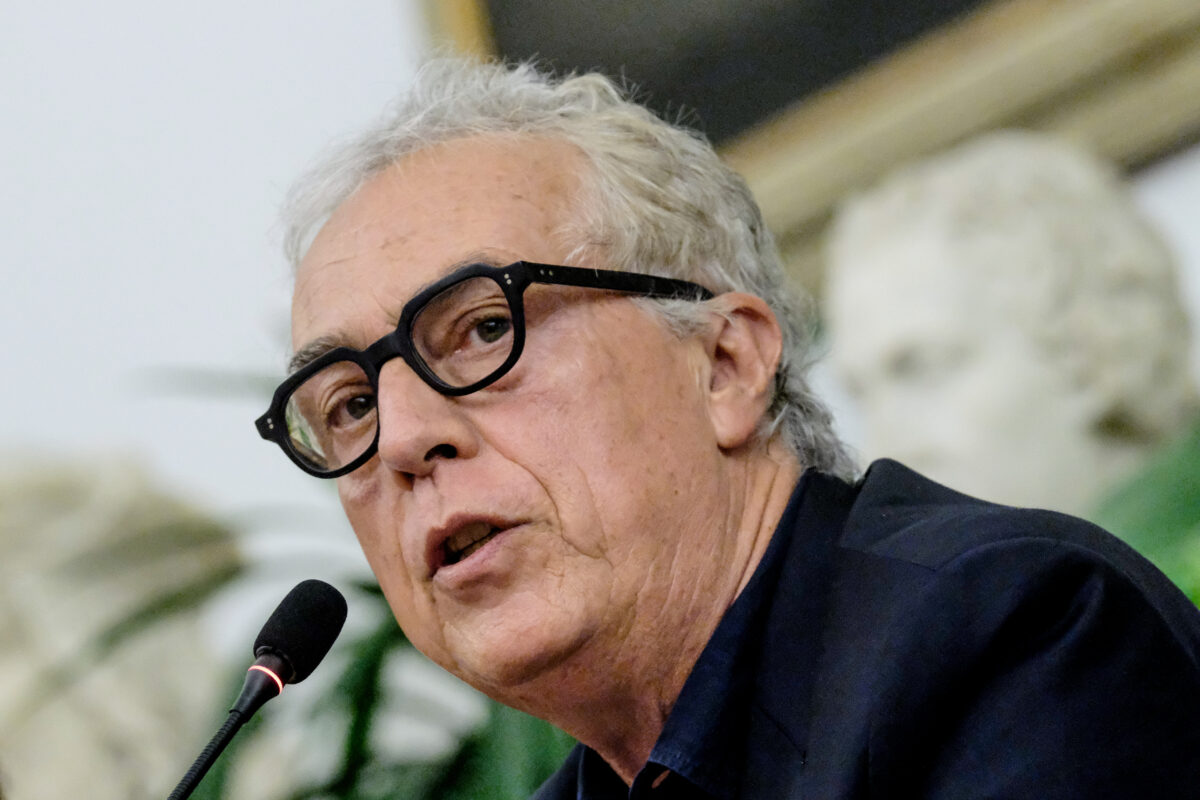Urban planning: Boeri and six others committed for trial over Bosconavigli in Milan