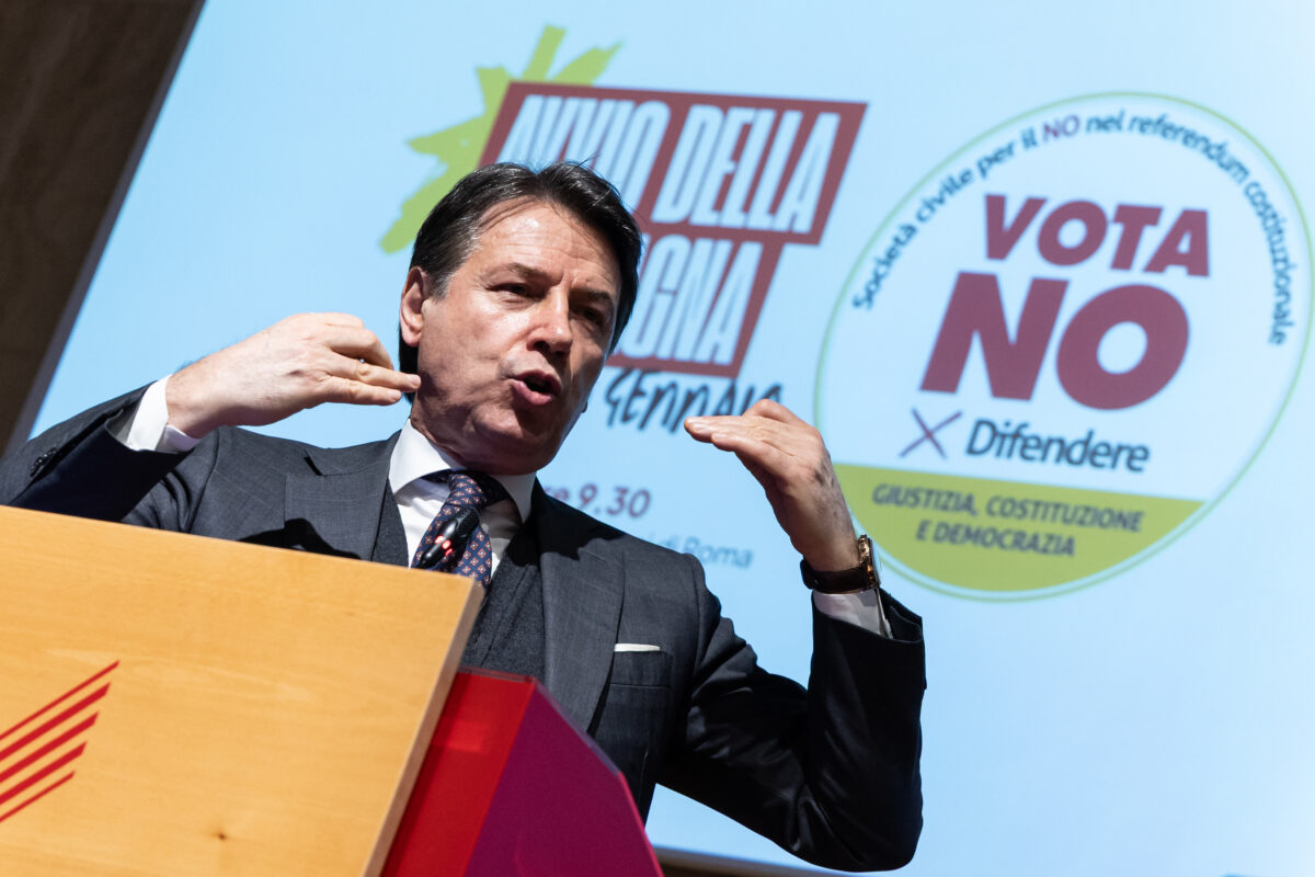 Referendum, Conte: “Meloni wants a return to an untouchable political caste”