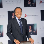 Spain, women accusing Julio Iglesias will be heard by the prosecutor’s office