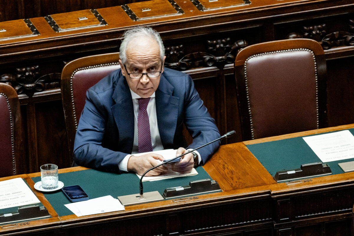 Hamas funds, Piantedosi to the House: ‘Associations linked to Hannoun’