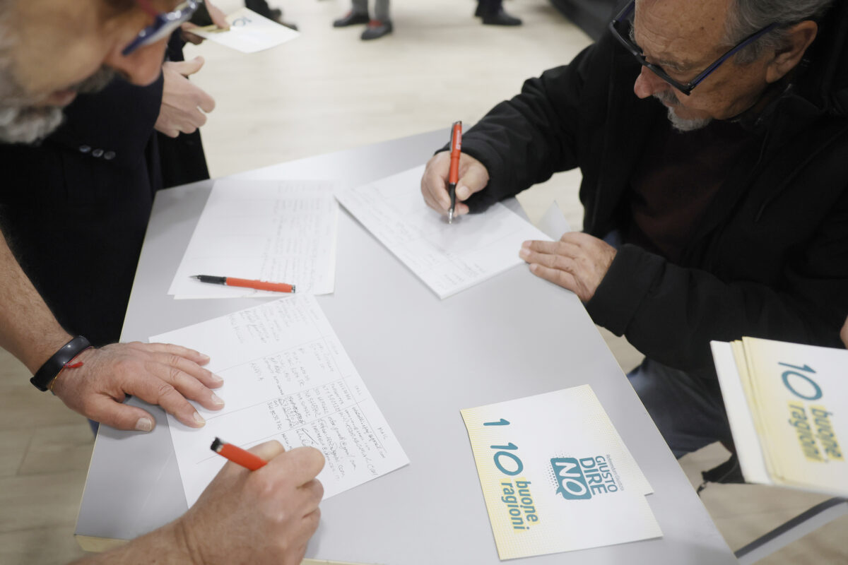 Referendum: popular initiative reaches 500,000 signatures