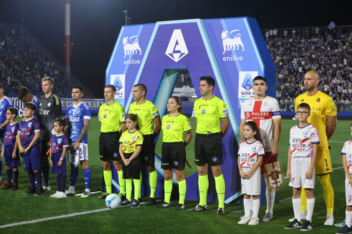 Football : première réunion 2026 des arbitres de la CAN, La Haye dénonce des « attaques inacceptables »