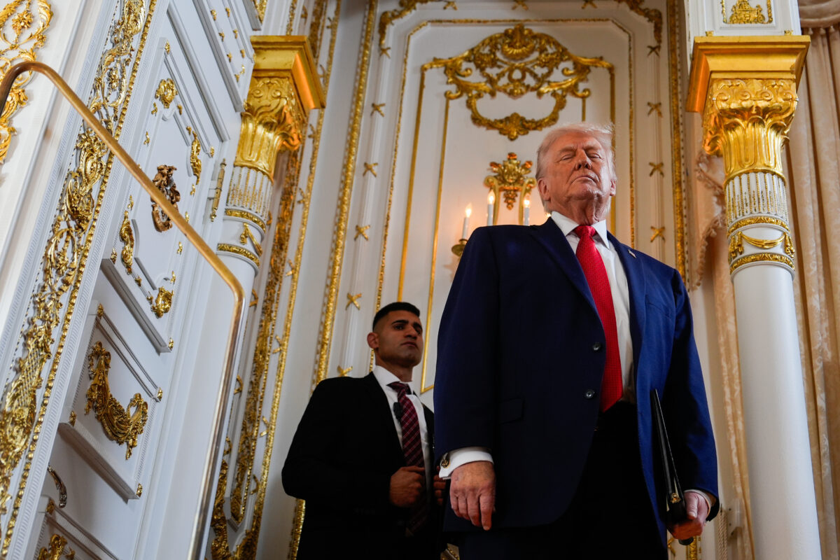 Iran, US to Tehran: “All options on the table, don’t mess with Trump”