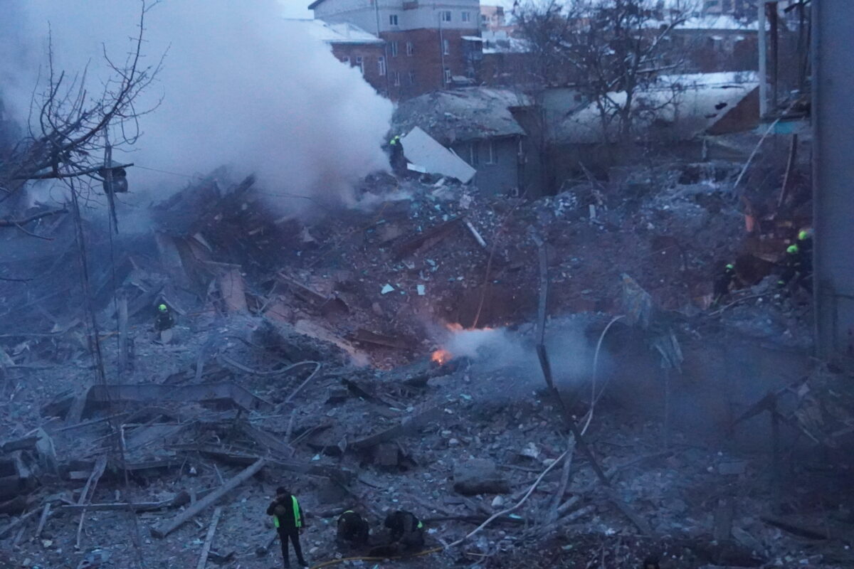 Ukraine: woman killed in Russian attack in Kharkiv