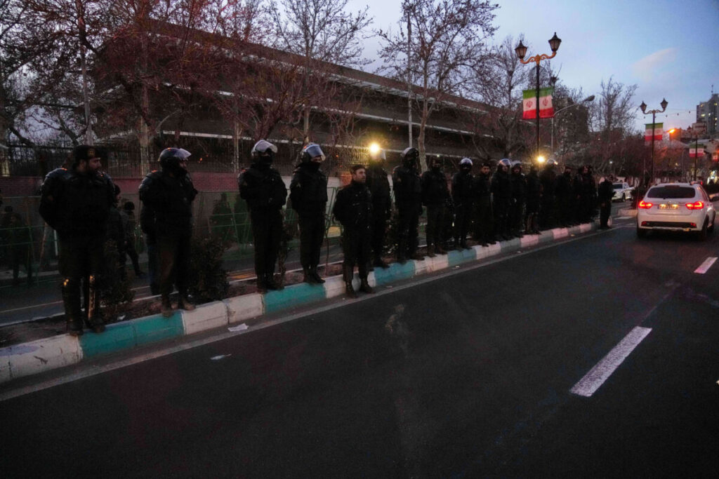 Iran, police chief to protesters: ‘Three days to surrender’
