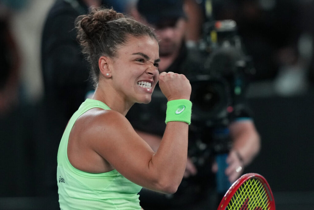 Australian Open: Paolini advances to third round, Frech defeated in two sets