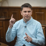 Ukraine, Podolyak: ‘Excessive bureaucracy in Europe slows down aid to Kiev’