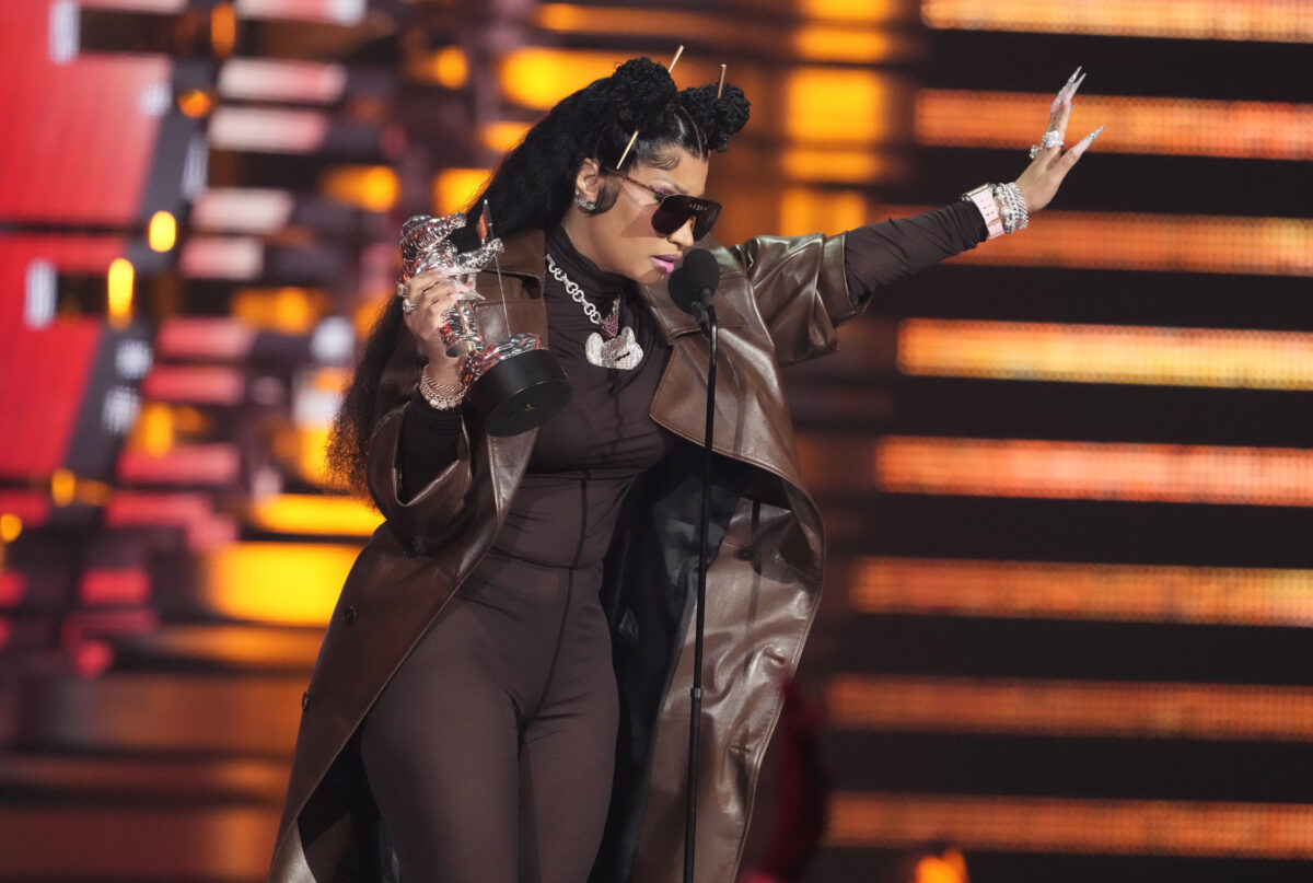 USA, rapper Nicki Minaj on stage with Trump: “I am his number one fan” USA, rapper Nicki Minaj on stage with Trump: “I am his number one fan”