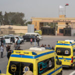 Gaza, 30 Palestinians turned back after attempting to re-enter from Egypt