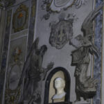 Rome, parish priest: ‘Valentinetti has erased painting resembling Meloni and will redo it’