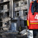 Ukraine: Russian forces attack Kyiv with drones