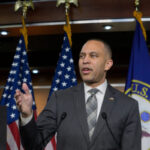 USA, Democratic leader in the House: ‘Trump cowardly and unbalanced over Obama video’