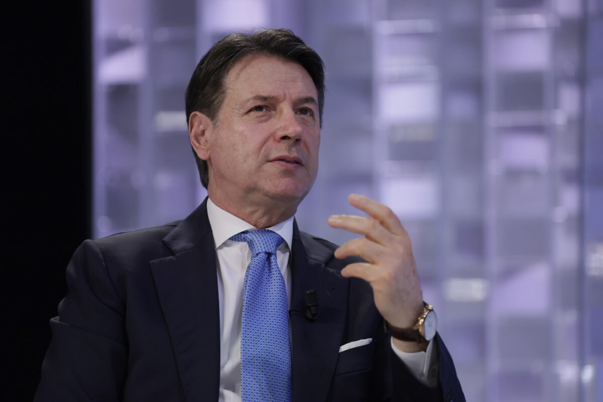 Security, Conte: “Government measures are propaganda, only aim to suppress dissent”