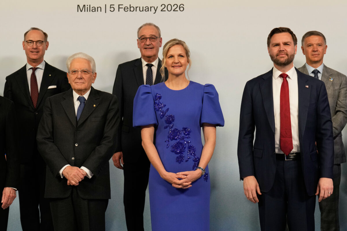 Milan Cortina: from Vance to Steinmeier, dozens of leaders at the Royal Palace with Mattarella