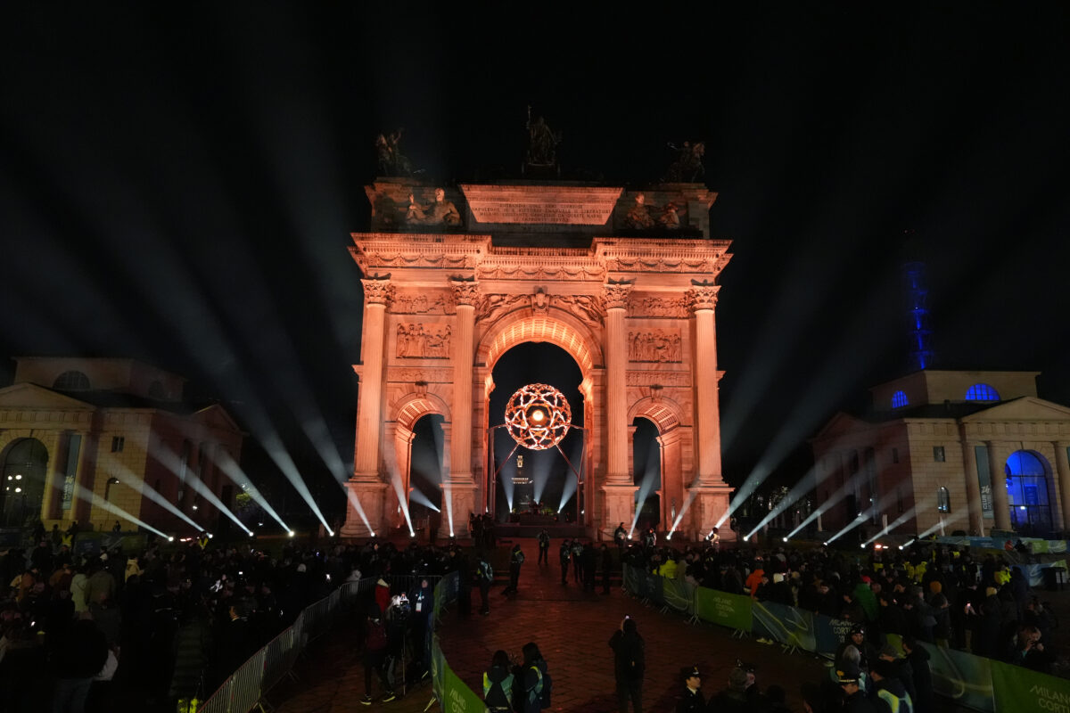 Milan Cortina: Tomba and Compagnoni light the Olympic cauldron at the Arco della Pace in Milan