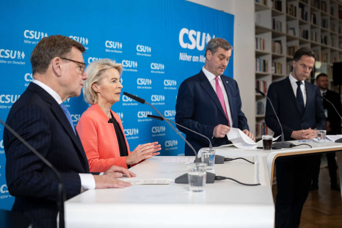 EU, Ursula von der Leyen: “It is time for Europe’s mutual defence clause” EU, Ursula von der Leyen: “It is time for Europe’s mutual defence clause”