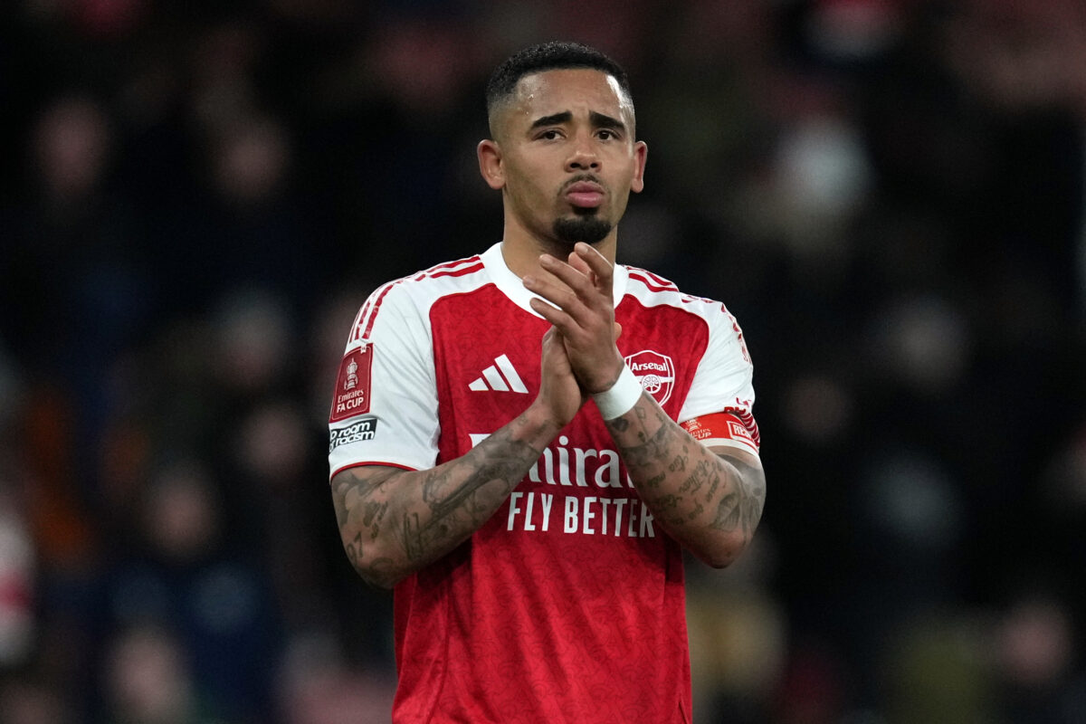 Arsenal also advances in the FA Cup, beating Wigan 4-0