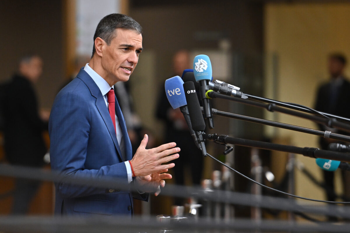 Spain, Sanchez: ‘Prosecutor’s office to investigate X, Meta and TikTok for child pornography’ Spain, Sanchez: ‘Prosecutor’s office to investigate X, Meta and TikTok for child pornography’