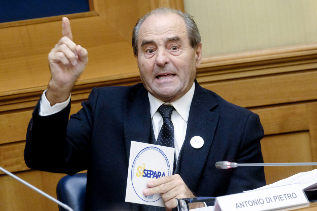 Referendum, Di Pietro: ‘The falsehoods of those who support the “no” vote are an ethical crime’ Referendum, Di Pietro: ‘The falsehoods of those who support the “no” vote are an ethical crime’