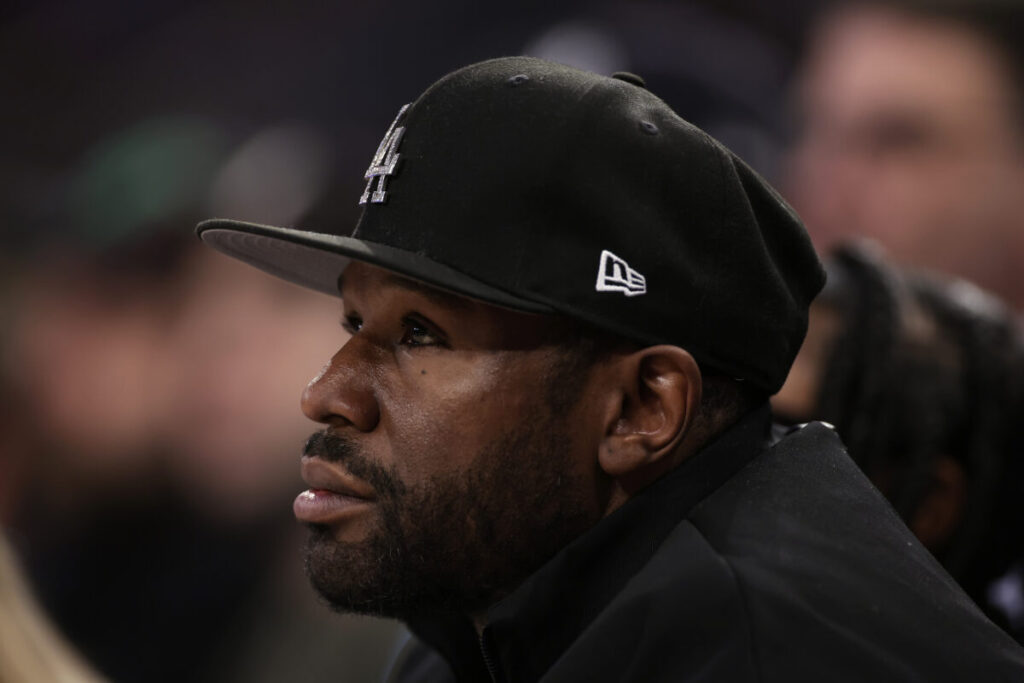 Boxing: Mayweather to return to the ring at 49