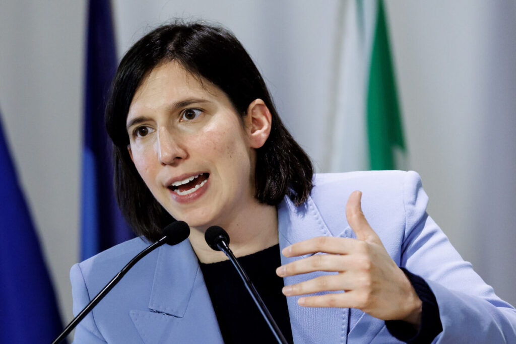 Healthcare: Schlein, government lies, funds at their lowest level in 15 years