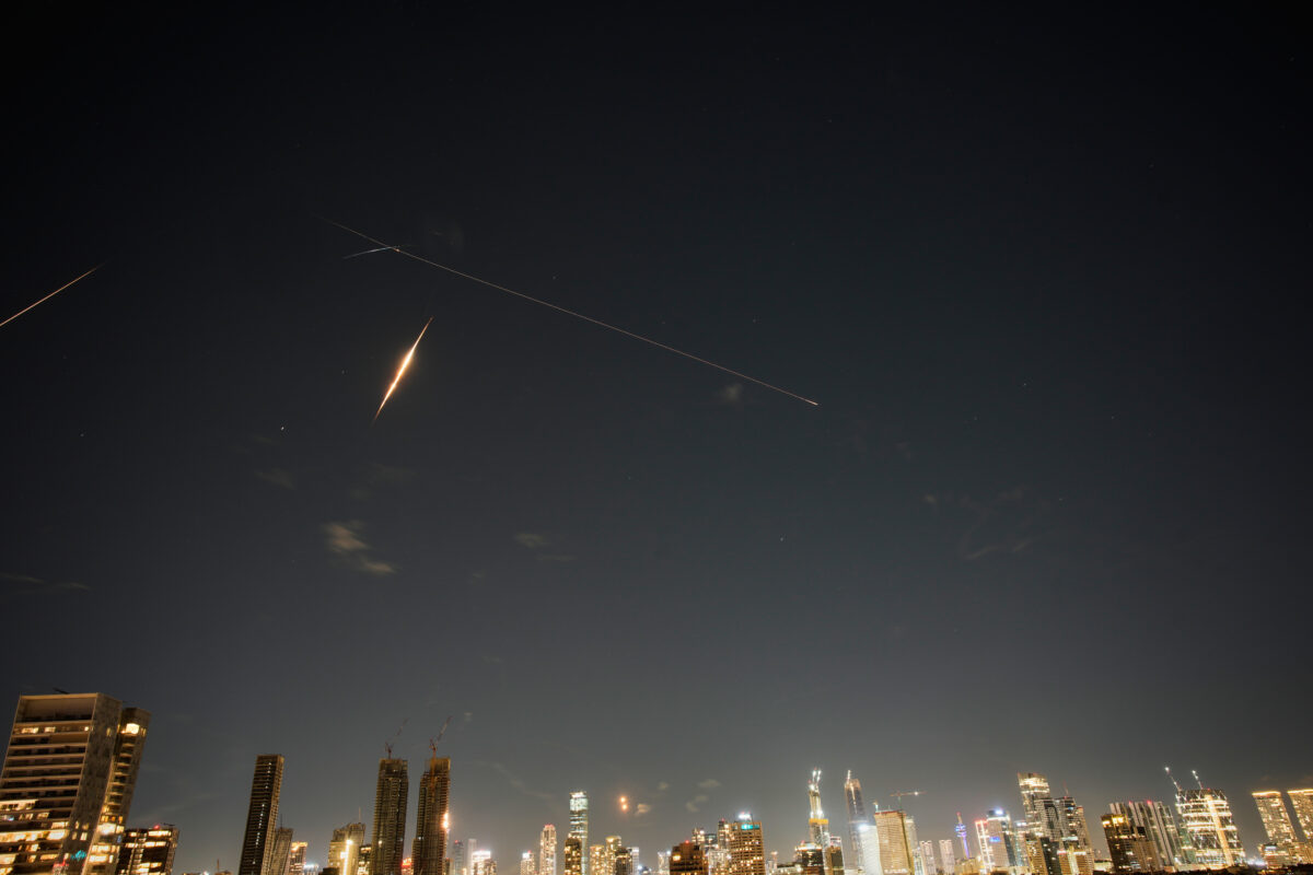 Pasdaran: ‘Large-scale attacks launched against US and Israeli bases’ Pasdaran: ‘Large-scale attacks launched against US and Israeli bases’