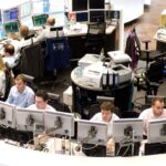 European stock markets plummet, Frankfurt down 3% and Madrid down 3.3%