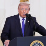 Trump: “Biden ha dato tutte nostre armi a Zelensky senza rimpiazzarle”