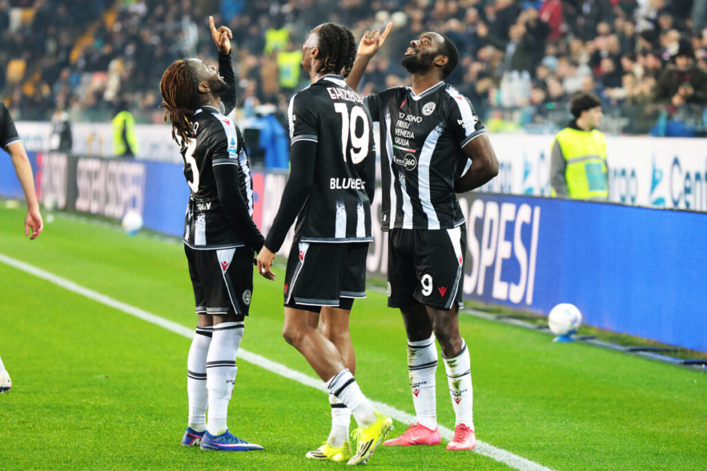 Football: Serie A, Udinese-Fiorentina 3-0