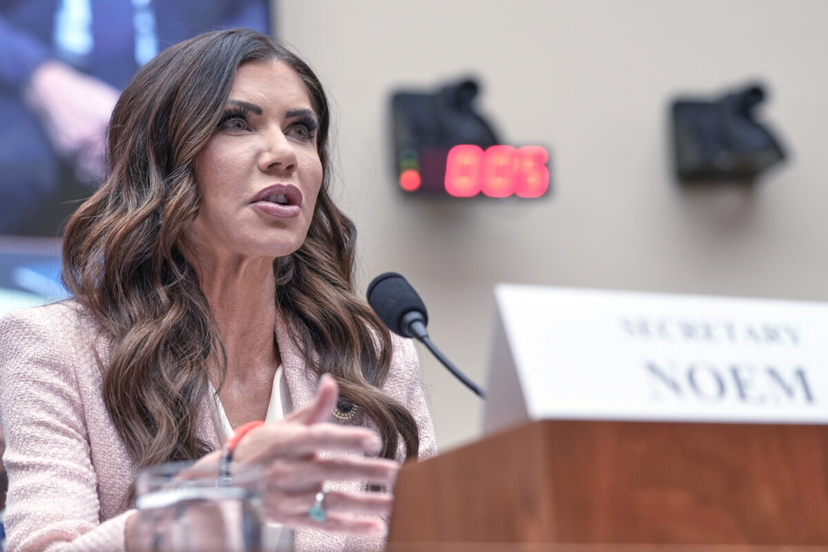 US: Trump announces new Secretary of Homeland Security, Kristi Noem dismissed