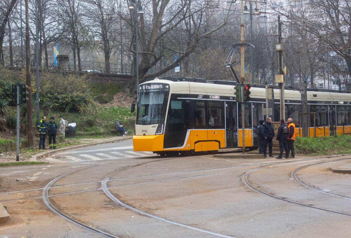 Milan, another tram derails on the border with Rozzano