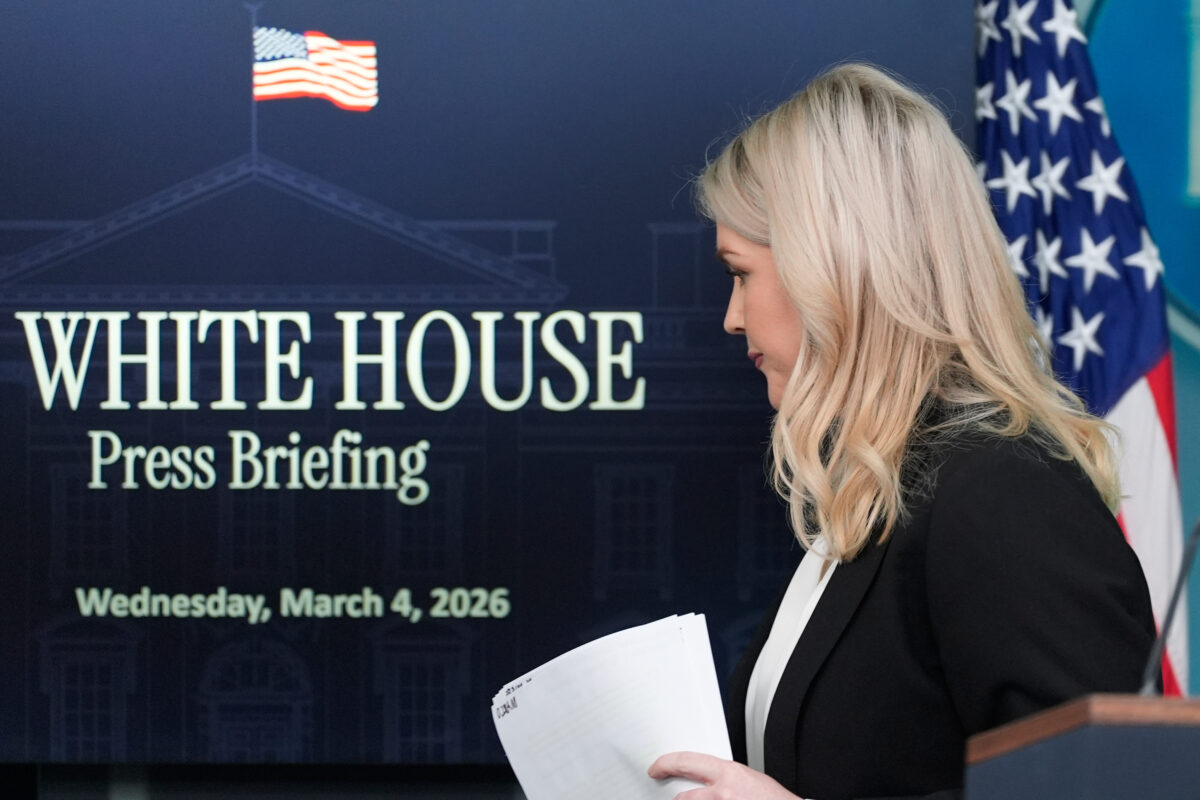 Iran, White House: ‘US did not escort oil tanker through Strait of Hormuz’