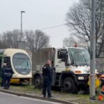 Milan: fire breaks out on tram line 27, no injuries