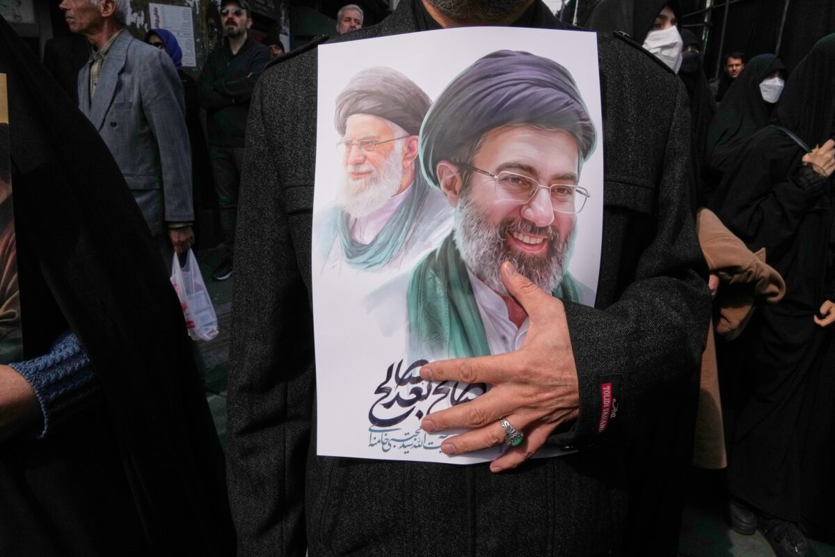 Iran: Mojtaba Khamenei, all US bases in the region must be closed