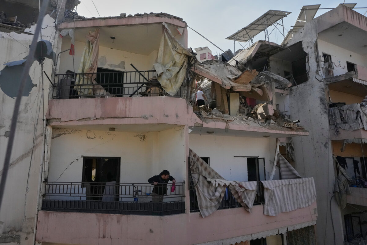 Iran: Israeli air strikes in southern Lebanon, at least four dead