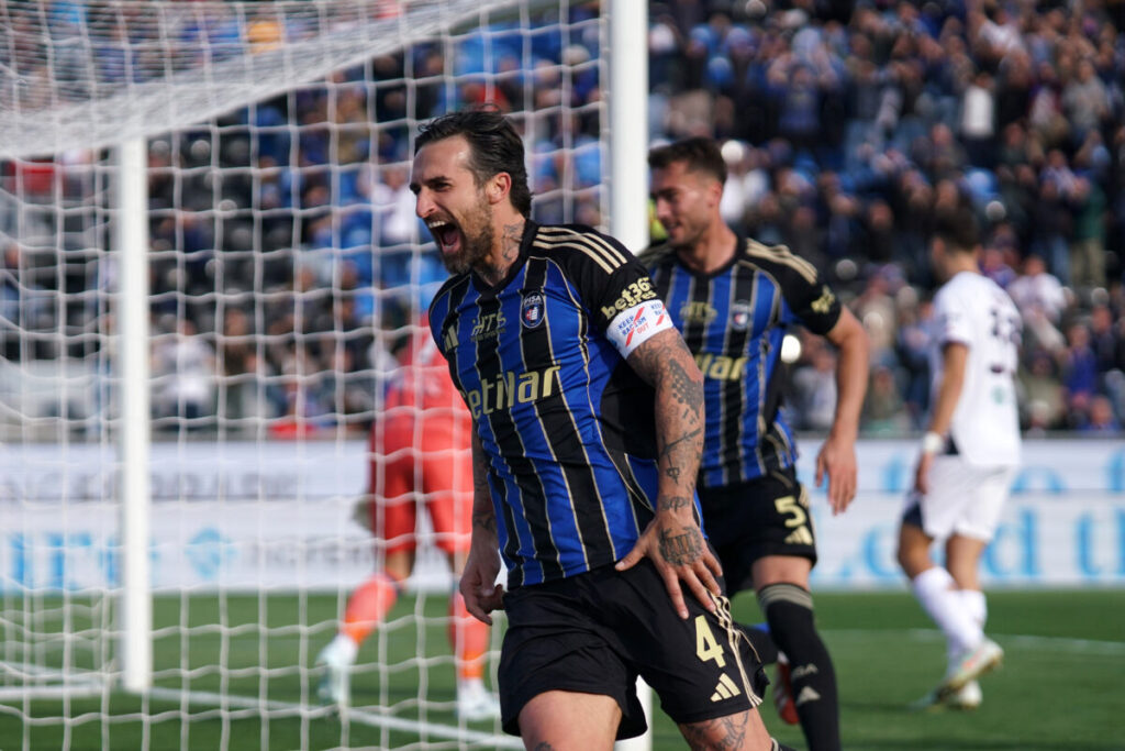 Serie A: Pisa beat Cagliari 3-1 and are back in the running for survival