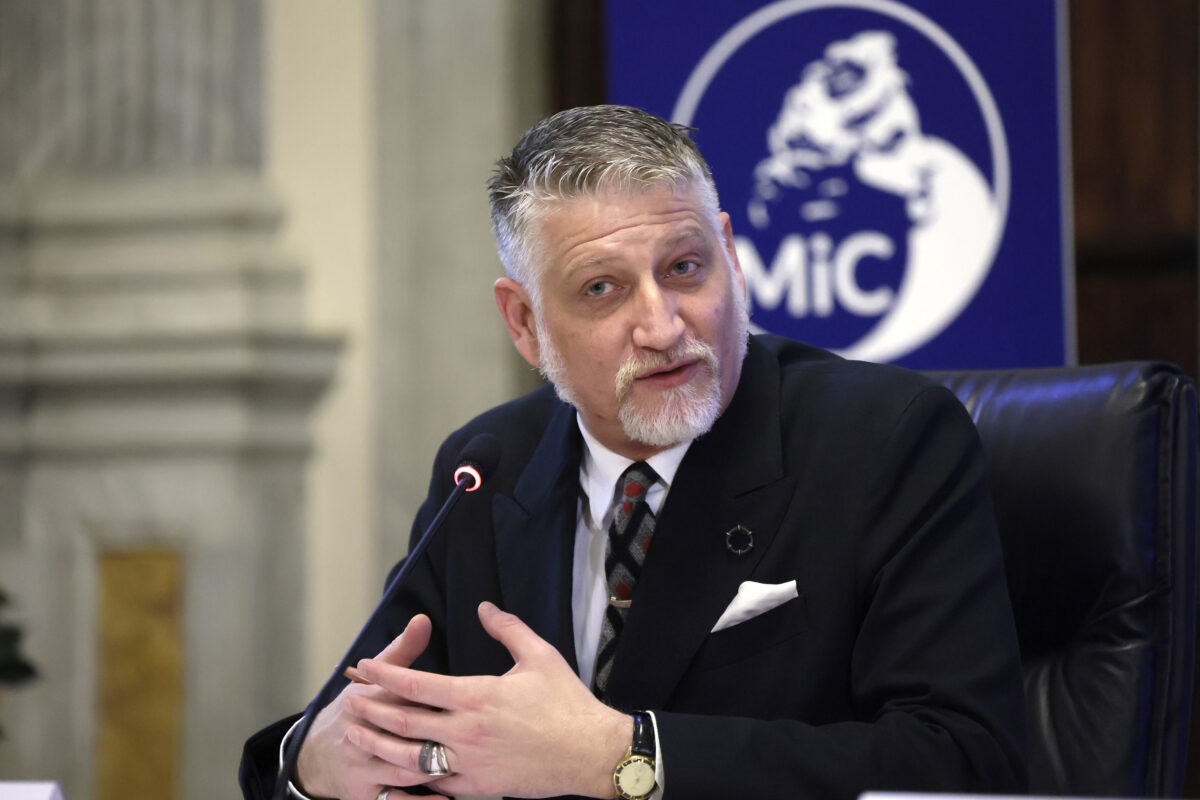 Venice Biennale: Giuli will not attend the pavilion opening; Sarcone will take his place