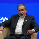 Iran, Araghchi attacks Macron: “Only worried about our retaliation”
