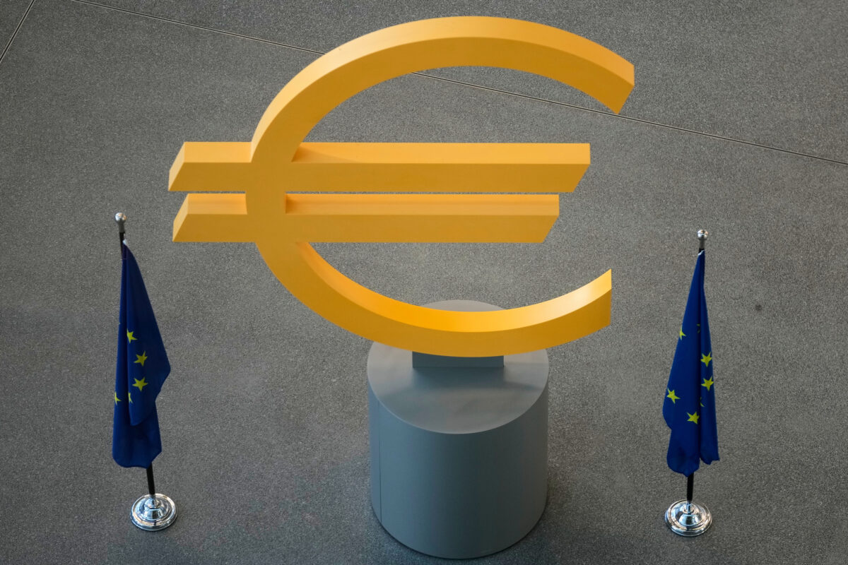 ECB Governing Council leaves interest rates unchanged
