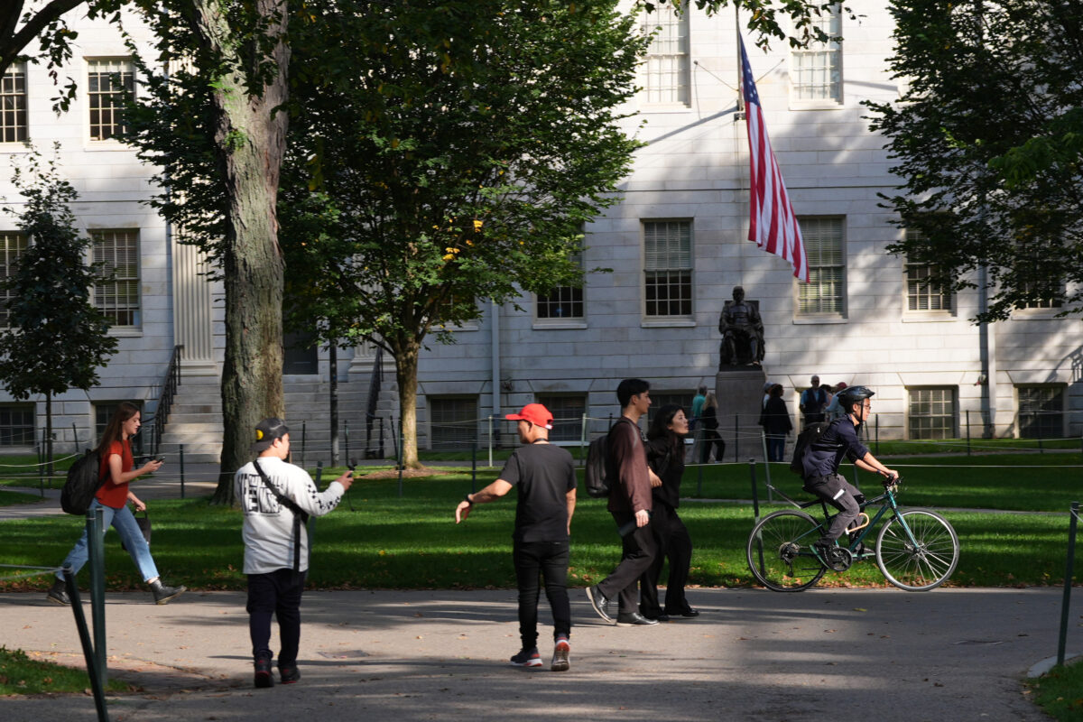 US: Trump administration sues Harvard: ‘Rights of Jewish students violated’ US: Trump administration sues Harvard: ‘Rights of Jewish students violated’