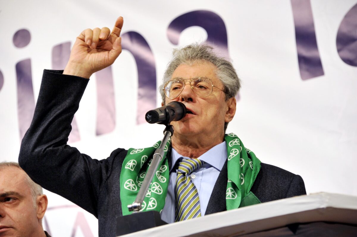 Umberto Bossi’s funeral will take place on Sunday afternoon in Pontida Umberto Bossi’s funeral will take place on Sunday afternoon in Pontida