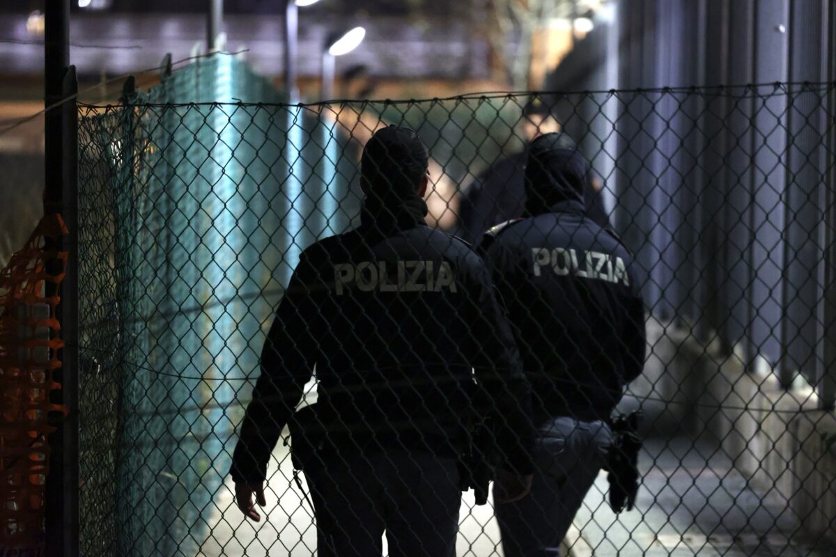 Rome: man found dead in a farmhouse; a man has been arrested