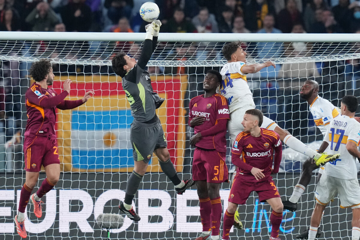 Serie A, Roma v Lecce 1-0: Vaz scores the winner
