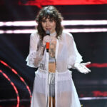 Music: Madame announces “OK”, new single from the album “Disincanto”