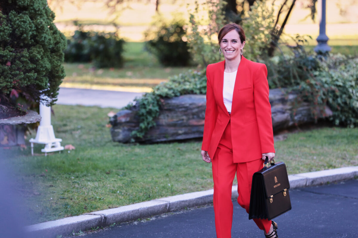 Spain, Madrid defends euthanasia law: “Trump stops poking his nose everywhere”