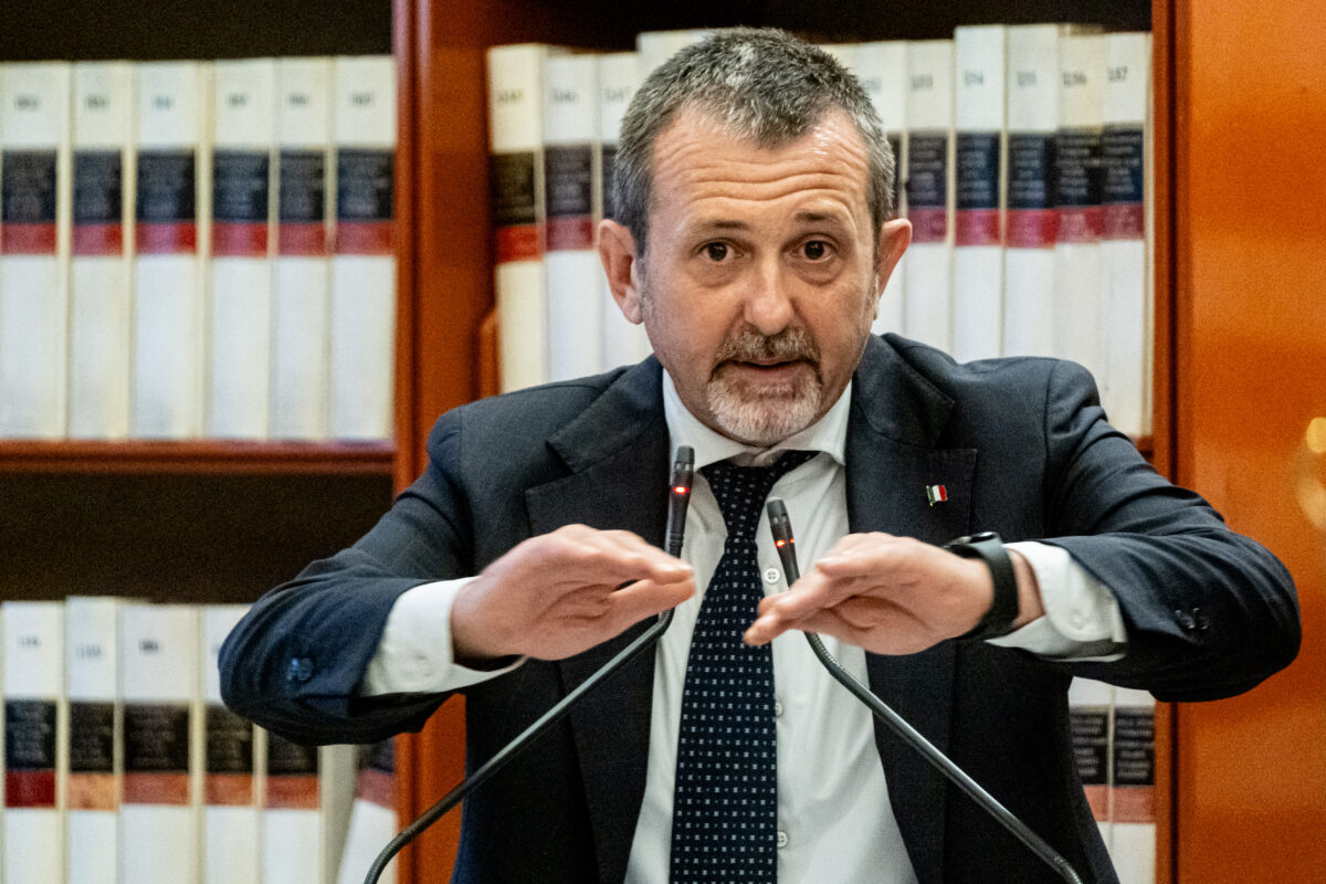 Delmastro case, lawyer Miriam Caroccia: “Money handed over by former undersecretary”