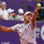 ATP Marrakech, Darderi wins derby against Bellucci and flies to the quarterfinals