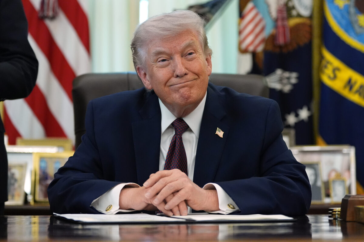 Iran, Trump: “President has asked for ceasefire”